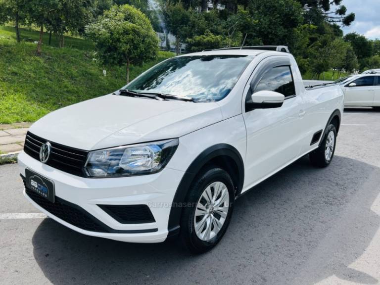 VOLKSWAGEN - SAVEIRO - 2020/2021 - Branca - R$ 69.900,00