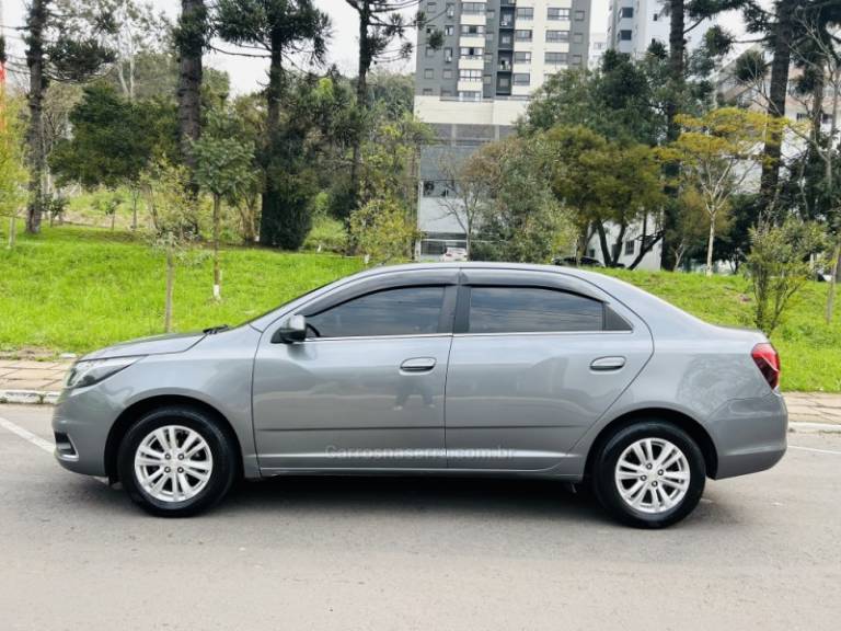 CHEVROLET - COBALT - 2019/2020 - Cinza - R$ 74.900,00