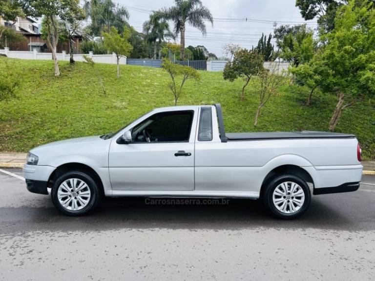 VOLKSWAGEN - SAVEIRO - 2009/2010 - Prata - R$ 43.900,00