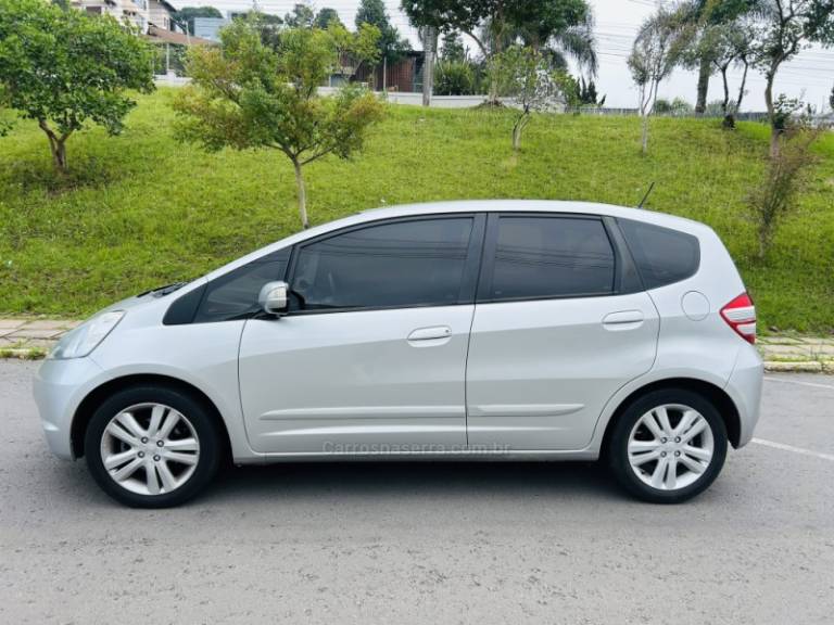 HONDA - FIT - 2012/2012 - Prata - R$ 54.900,00