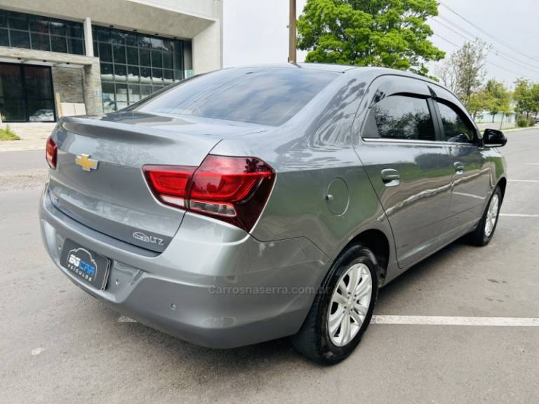 CHEVROLET - COBALT - 2019/2020 - Cinza - R$ 74.900,00