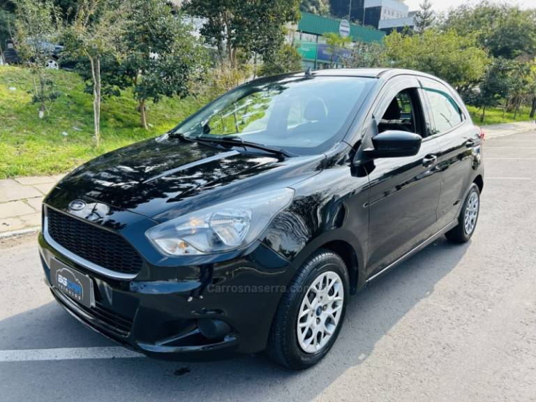 FORD - KA - 2016/2017 - Preta - R$ 45.900,00