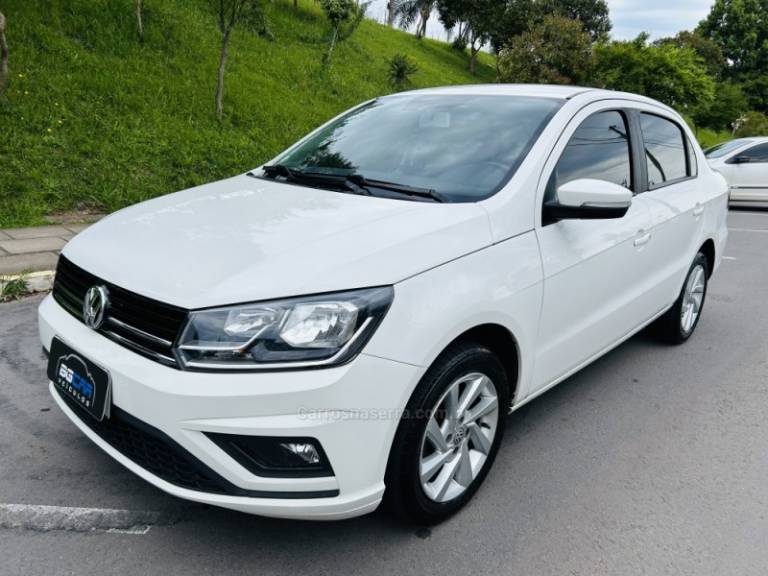 VOLKSWAGEN - VOYAGE - 2019/2020 - Branca - R$ 56.900,00