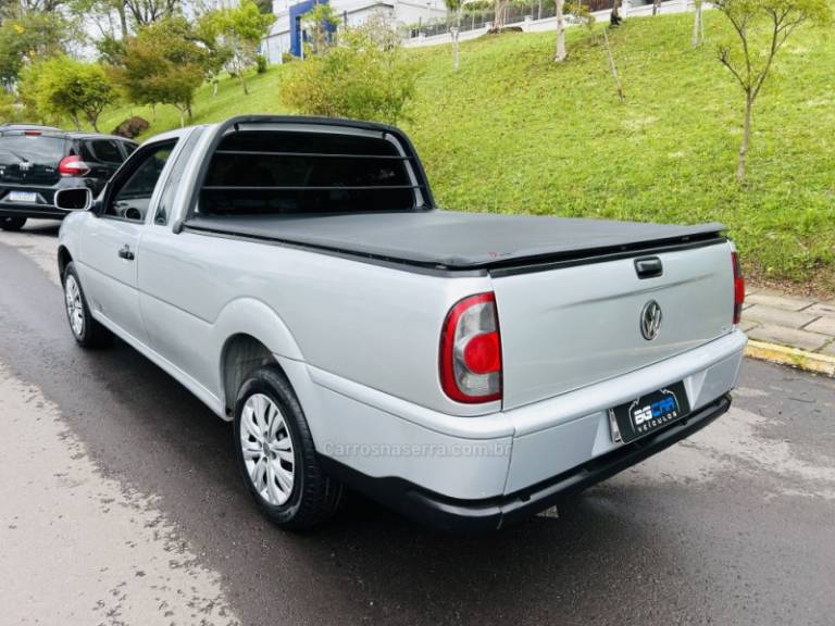 VOLKSWAGEN - SAVEIRO - 2009/2010 - Prata - R$ 43.900,00