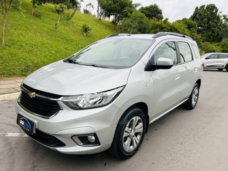 CHEVROLET - SPIN - 2022/2023 - Prata - R$ 104.900,00