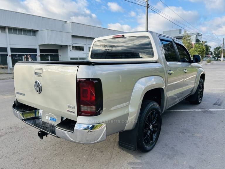 VOLKSWAGEN - AMAROK - 2010/2011 - Cinza - R$ 89.900,00