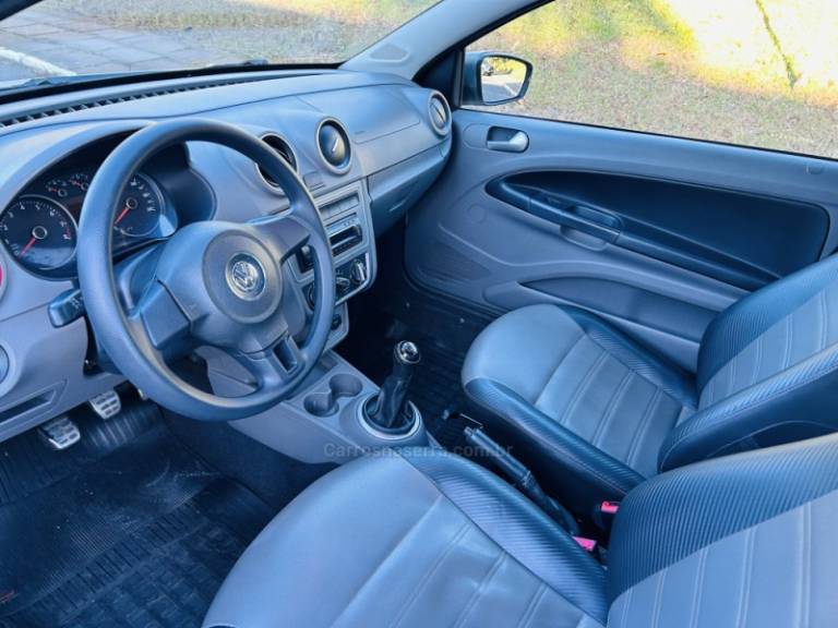 VOLKSWAGEN - SAVEIRO - 2015/2016 - Branca - R$ 59.900,00