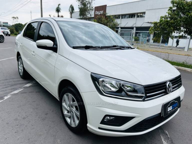 VOLKSWAGEN - VOYAGE - 2019/2020 - Branca - R$ 56.900,00