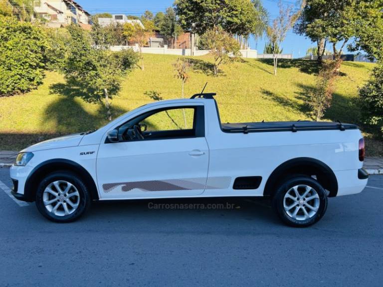 VOLKSWAGEN - SAVEIRO - 2015/2016 - Branca - R$ 59.900,00