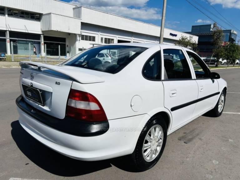 CHEVROLET - VECTRA - 1998/1998 - Branca - R$ 19.900,00