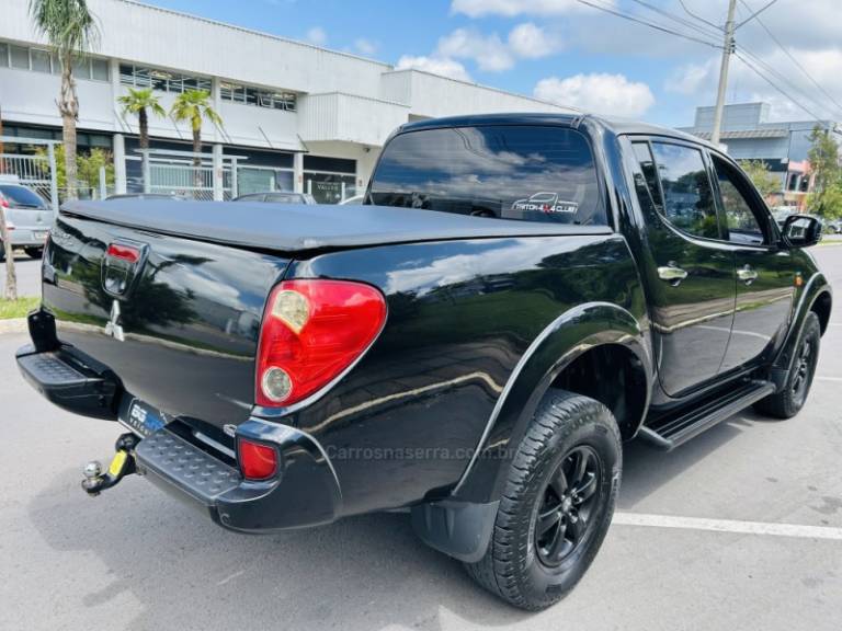 MITSUBISHI - L200 TRITON - 2012/2012 - Preta - R$ 94.900,00