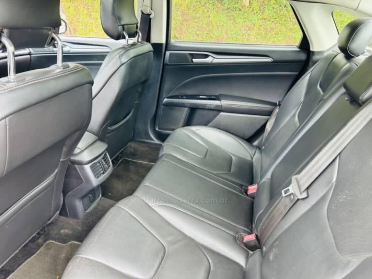 FORD - FUSION - 2013/2013 - Branca - R$ 74.900,00