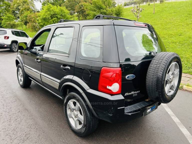 FORD - ECOSPORT - 2008/2008 - Preta - R$ 39.900,00