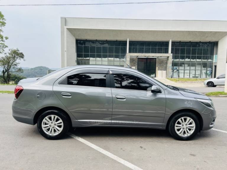 CHEVROLET - COBALT - 2019/2020 - Cinza - R$ 74.900,00