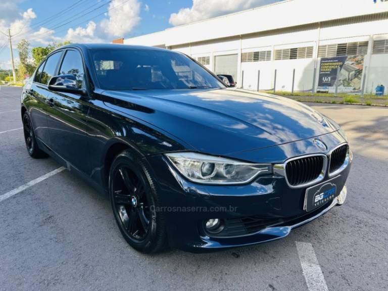BMW - 320I - 2015/2015 - Azul - R$ 99.900,00