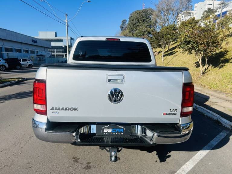 VOLKSWAGEN - AMAROK - 2019/2019 - Prata - R$ 159.900,00