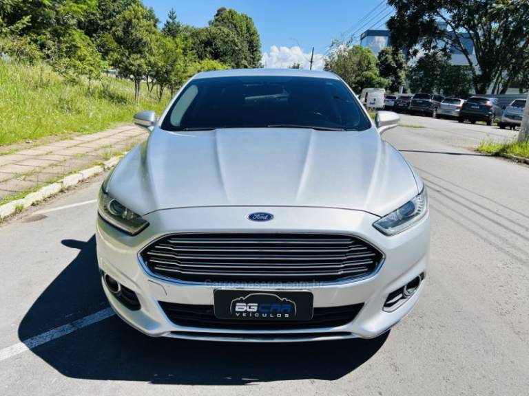 FORD - FUSION - 2013/2014 - Prata - R$ 69.900,00