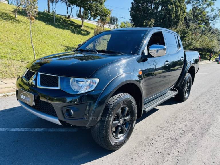 MITSUBISHI - L200 TRITON - 2012/2012 - Preta - R$ 89.900,00