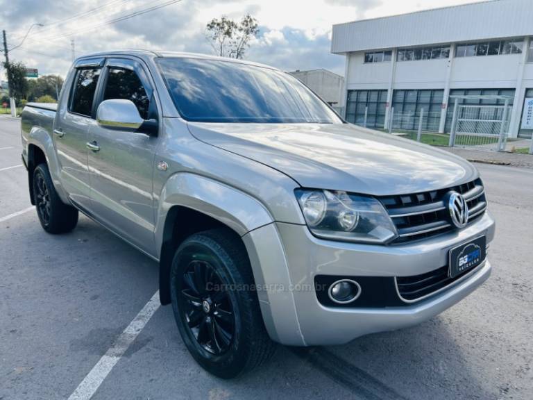 VOLKSWAGEN - AMAROK - 2010/2011 - Cinza - R$ 89.900,00