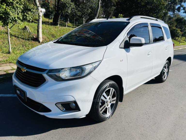 CHEVROLET - SPIN - 2019/2019 - Branca - R$ 63.900,00