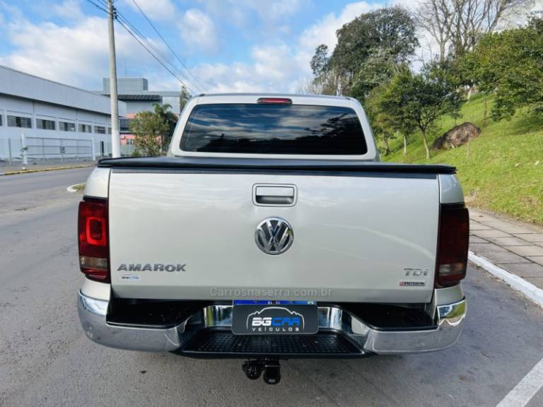 VOLKSWAGEN - AMAROK - 2010/2011 - Cinza - R$ 89.900,00