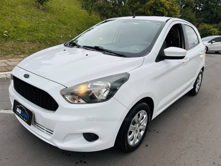 FORD - KA - 2016/2016 - Branca - R$ 39.900,00
