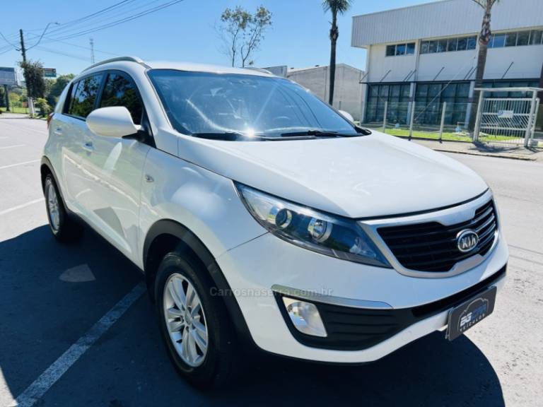 KIA MOTORS - SPORTAGE - 2011/2012 - Branca - R$ 64.900,00