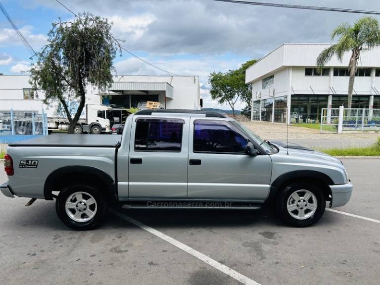 CHEVROLET - S10 - 2009/2010 - Prata - R$ 63.900,00