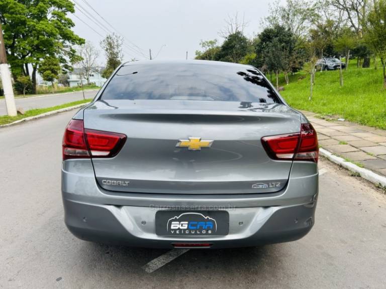 CHEVROLET - COBALT - 2019/2020 - Cinza - R$ 74.900,00